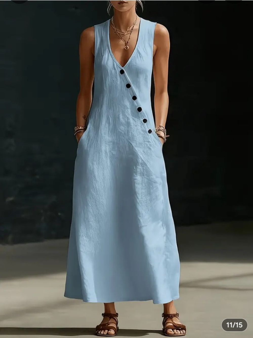 Leshia Slvls V-Neck Light Blue Button-Accent Maxi Dress Sz M NWT